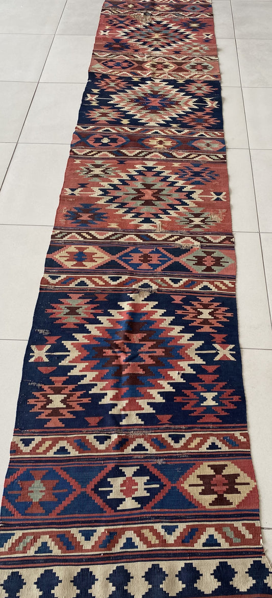 Antique Hastharud Shirvan Kilim Runnern‎