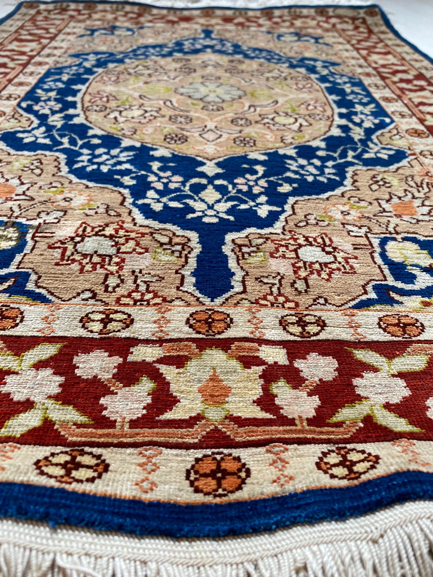 Turkish Pure Silk Hereke Rug