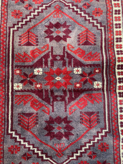 Yagcibedir Rug, 2x4 Vintage Rug