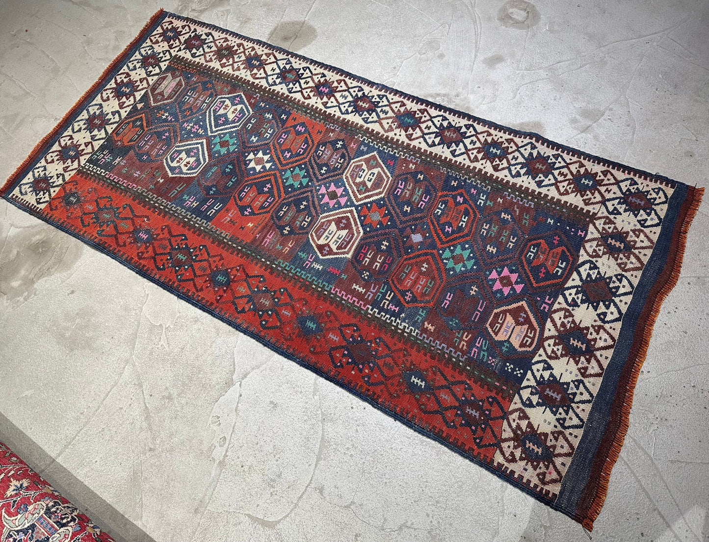 Kurdish Kilim Rug. East Anatolian Kilim. Small Kilim Runner. Tribal Kilim Rug. Tribal Kilim, Van Kilim, Hakkari Kilim, 3x6 Kilim Rug