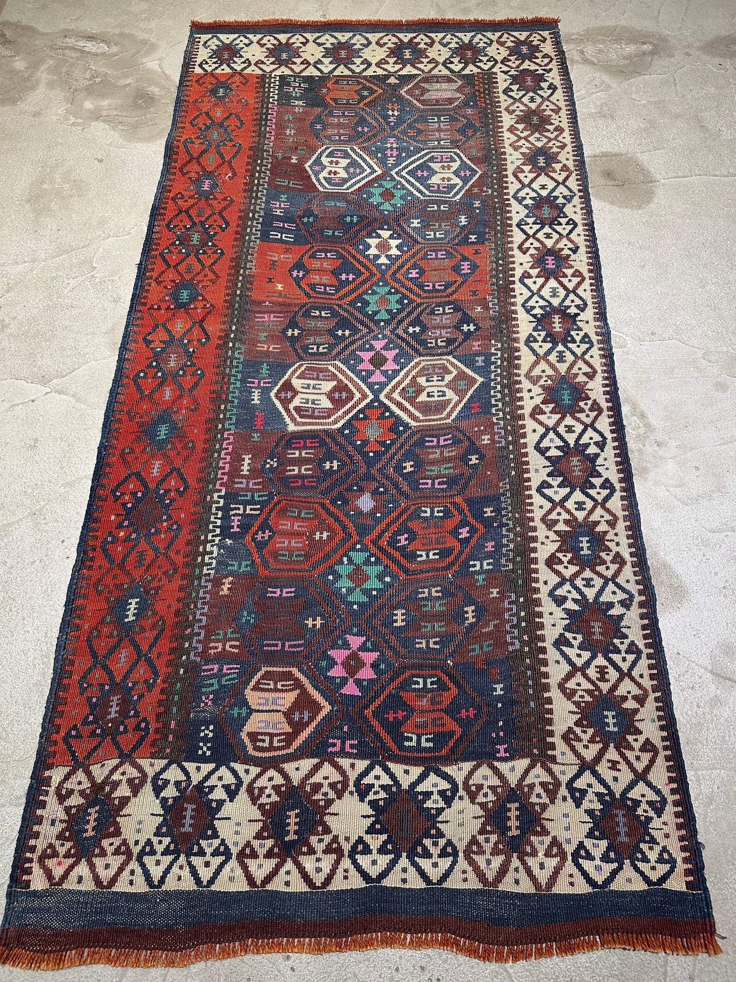 Kurdish Kilim Rug. East Anatolian Kilim. Small Kilim Runner. Tribal Kilim Rug. Tribal Kilim, Van Kilim, Hakkari Kilim, 3x6 Kilim Rug